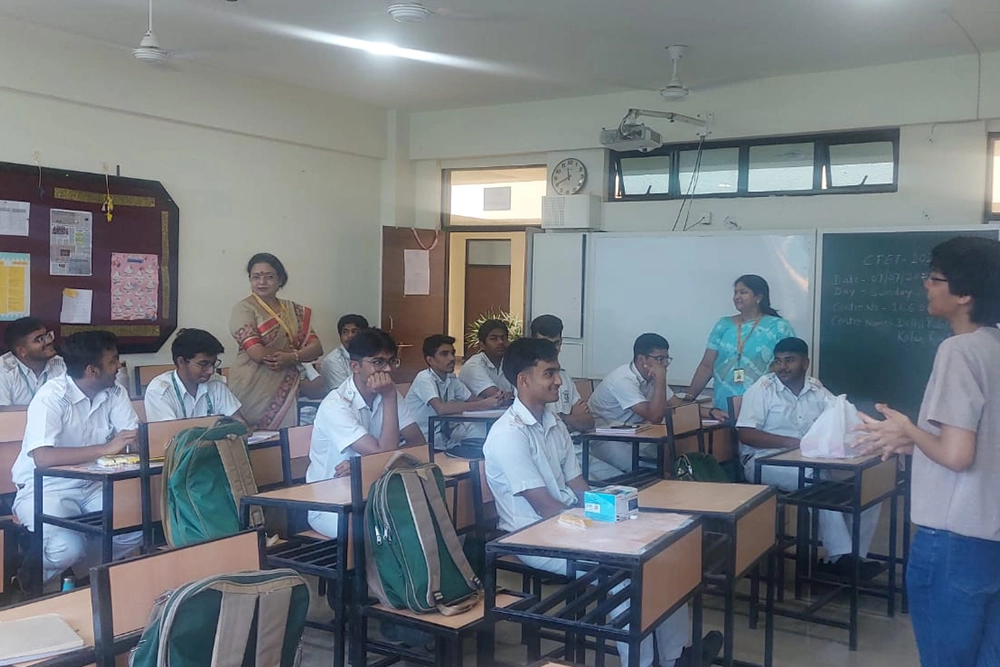 Inner Circle Session for Class 12 Students by DPS Kolar Alumni 02