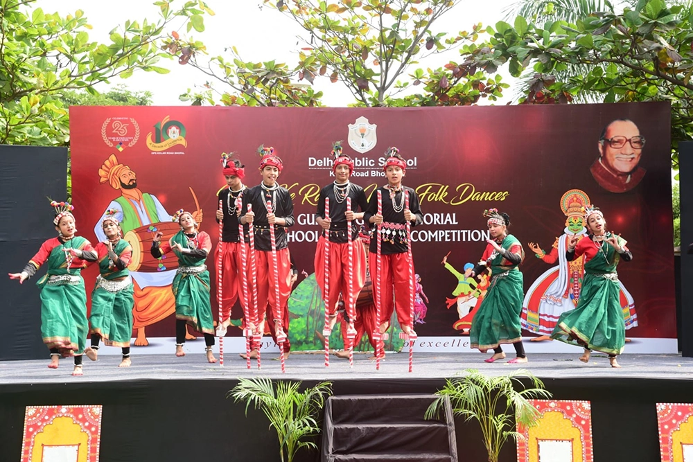 Shri Gurudev Gupta Memorial Inter School Group Dance Competition 08