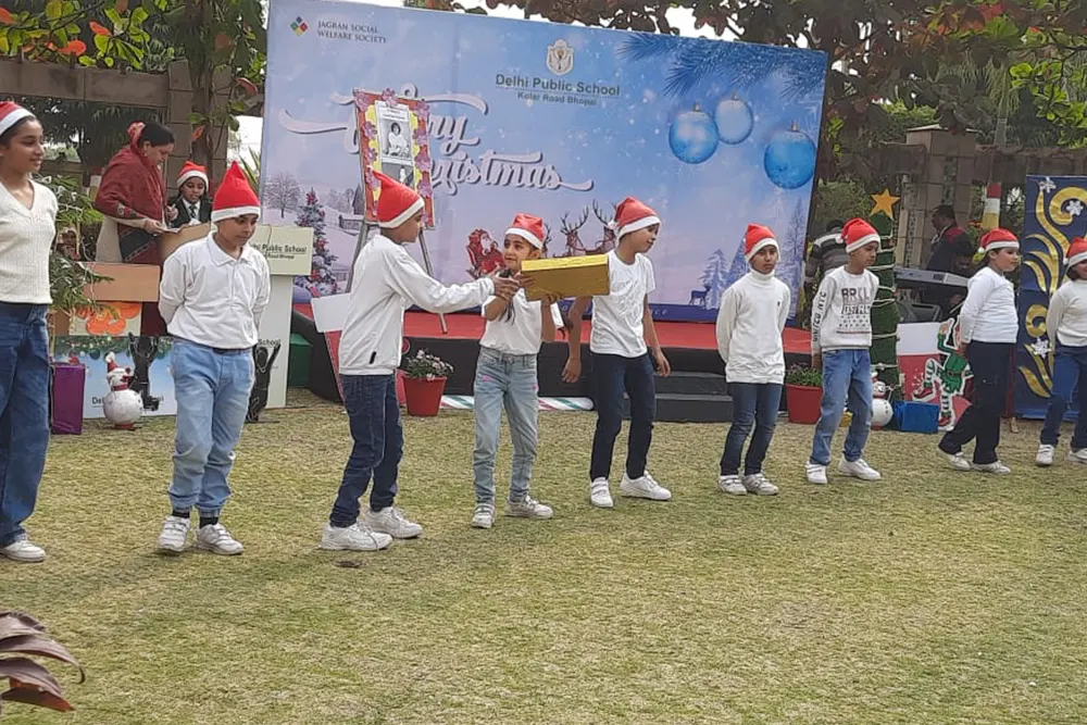 Special Christmas Prayer Assembly at DPS Kolar 08